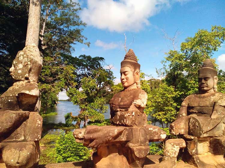 angkor01